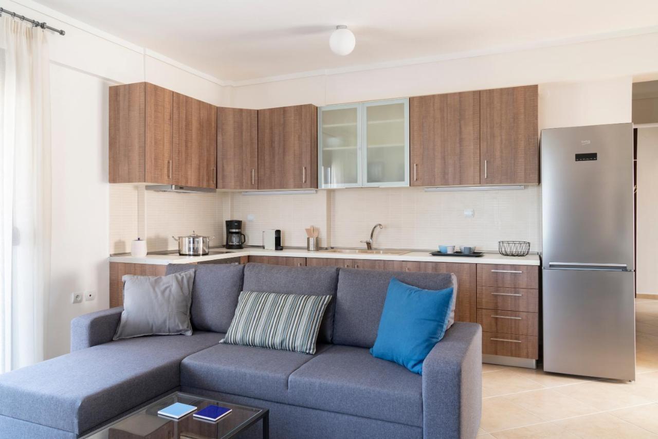 Alexandros Maisonettes & Apartments 尼亚·蒙达尼亚 外观 照片
