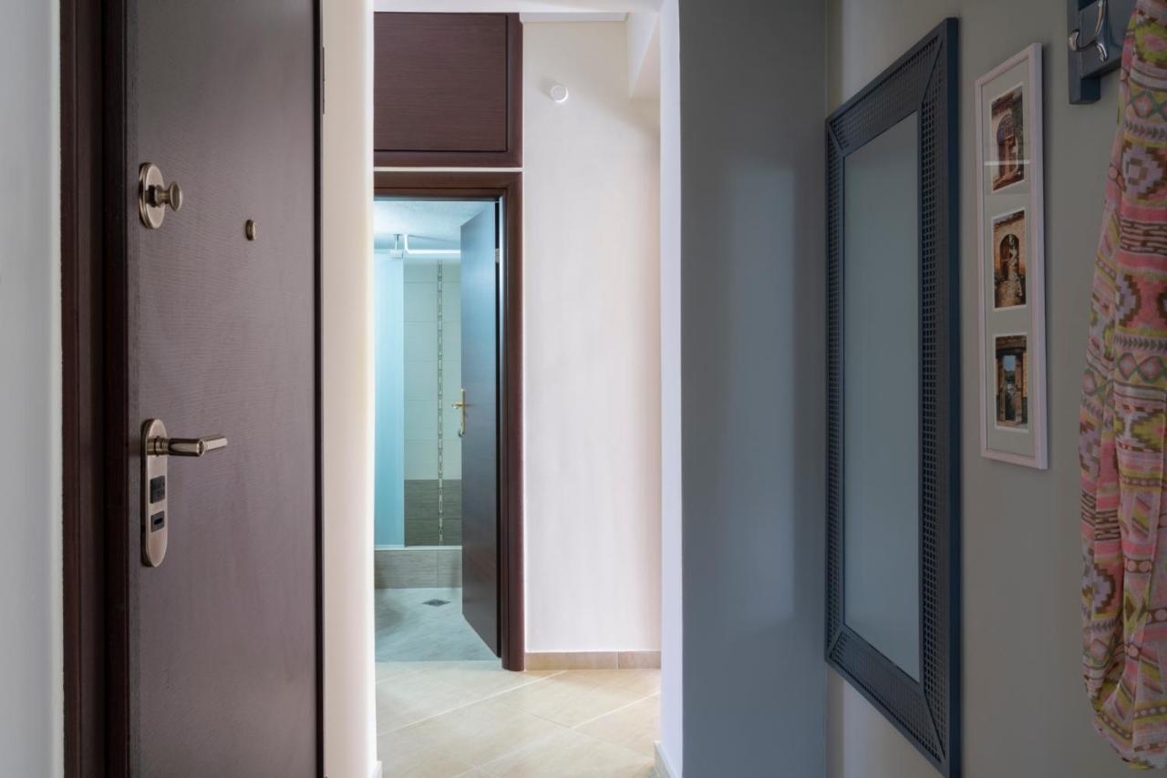 Alexandros Maisonettes & Apartments 尼亚·蒙达尼亚 外观 照片